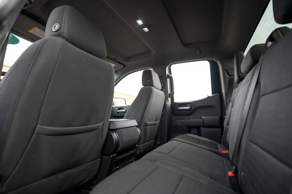 Certified 2023 Chevrolet Silverado 1500 Custom image 32