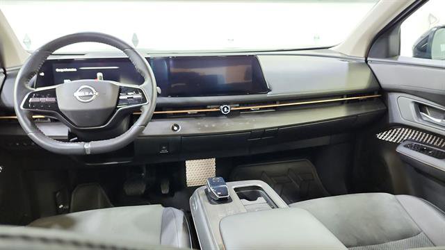 Certified 2024 Nissan Ariya AWD image 24