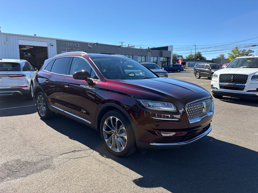 Certified 2023 Lincoln Nautilus Reserve AWD/4WD image 8
