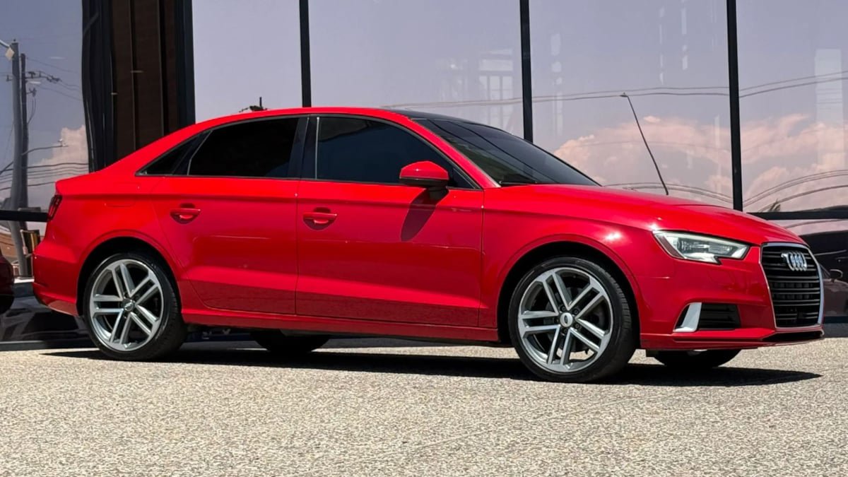 Used 2017 Audi A3 2.0T Premium w/ Convenience Package FWD image 16