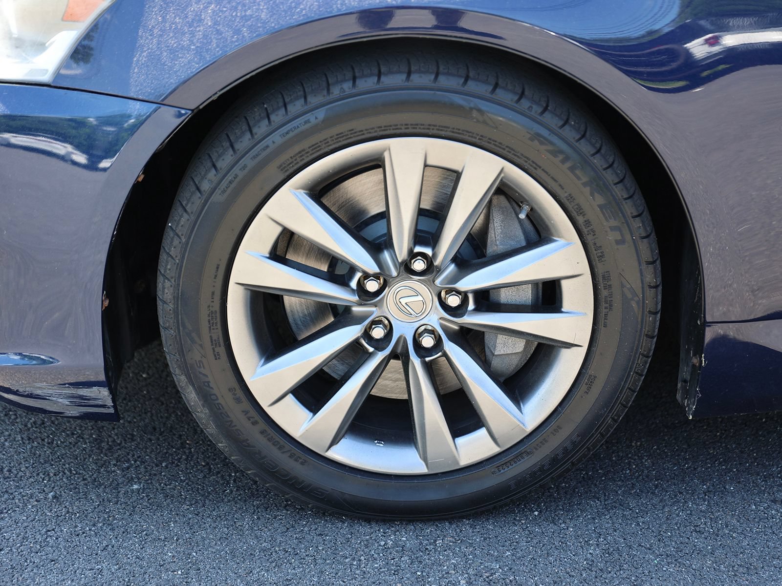 Used 2013 Lexus LS 460 AWD w/ Comfort Pkg image 11
