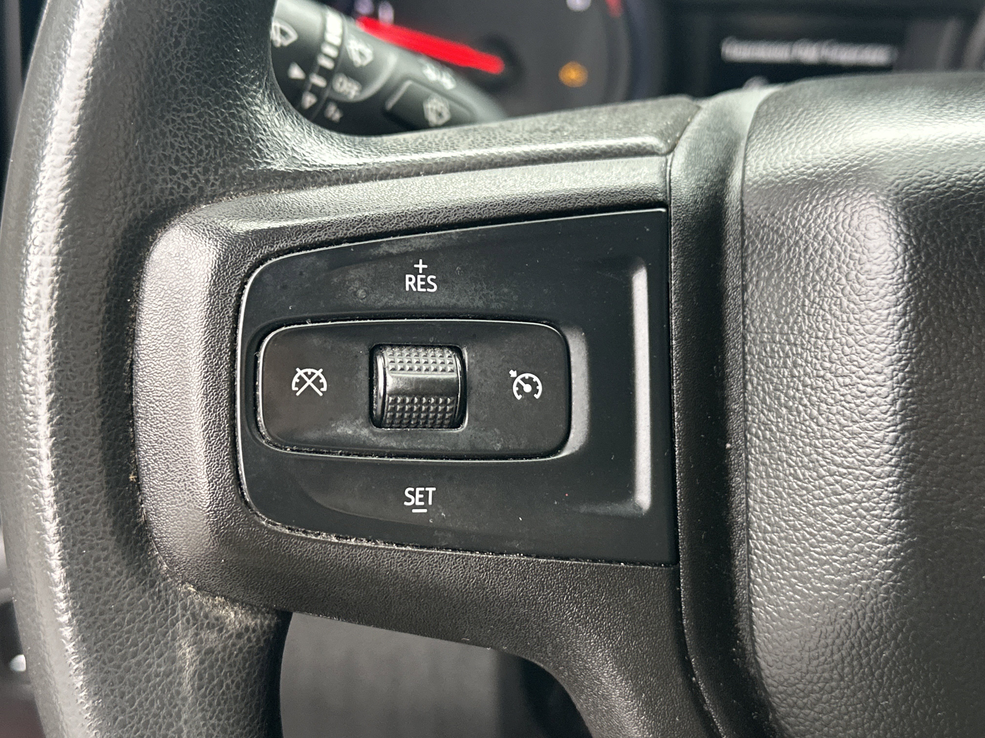 Used 2021 Chevrolet Silverado 1500 Custom Trail Boss image 25