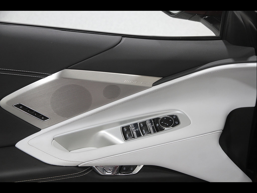 Used 2020 Chevrolet Corvette Stingray Preferred Conv w/ 2LT Preferred Equipment Group RWD image 6