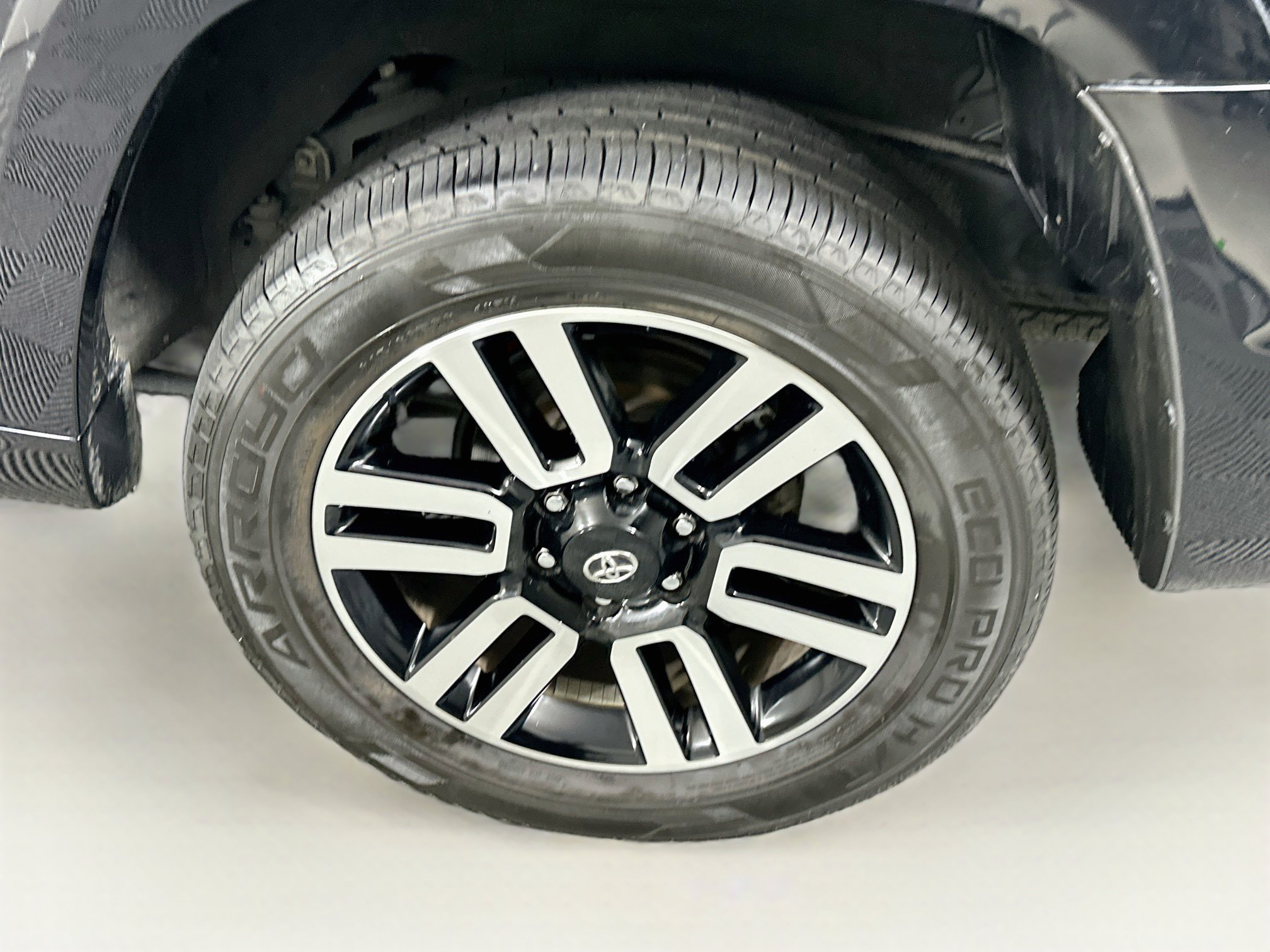 Used 2014 Toyota 4Runner Limited RWD image 11