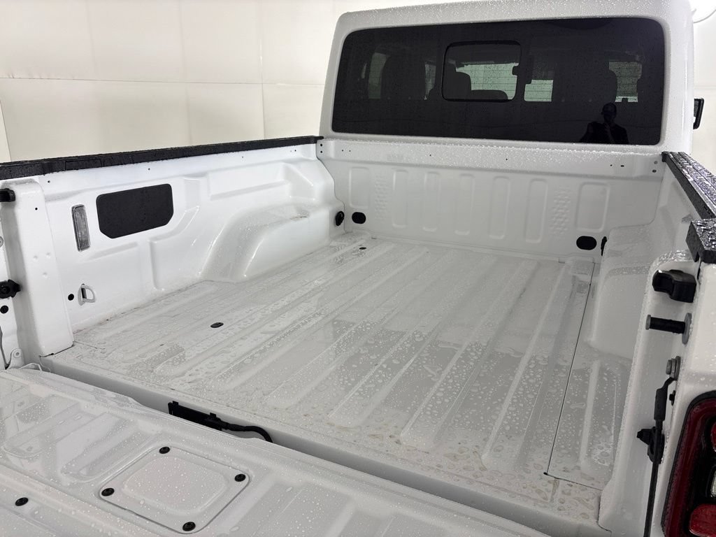 New 2026 Jeep Gladiator Rubicon AWD/4WD image 13