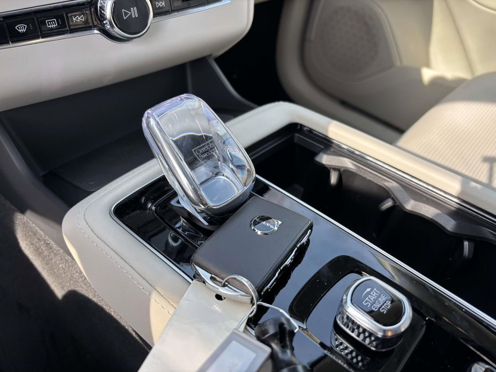 New 2026 Volvo XC90 T8 Ultra w/ Protection Package Premier AWD/4WD image 32