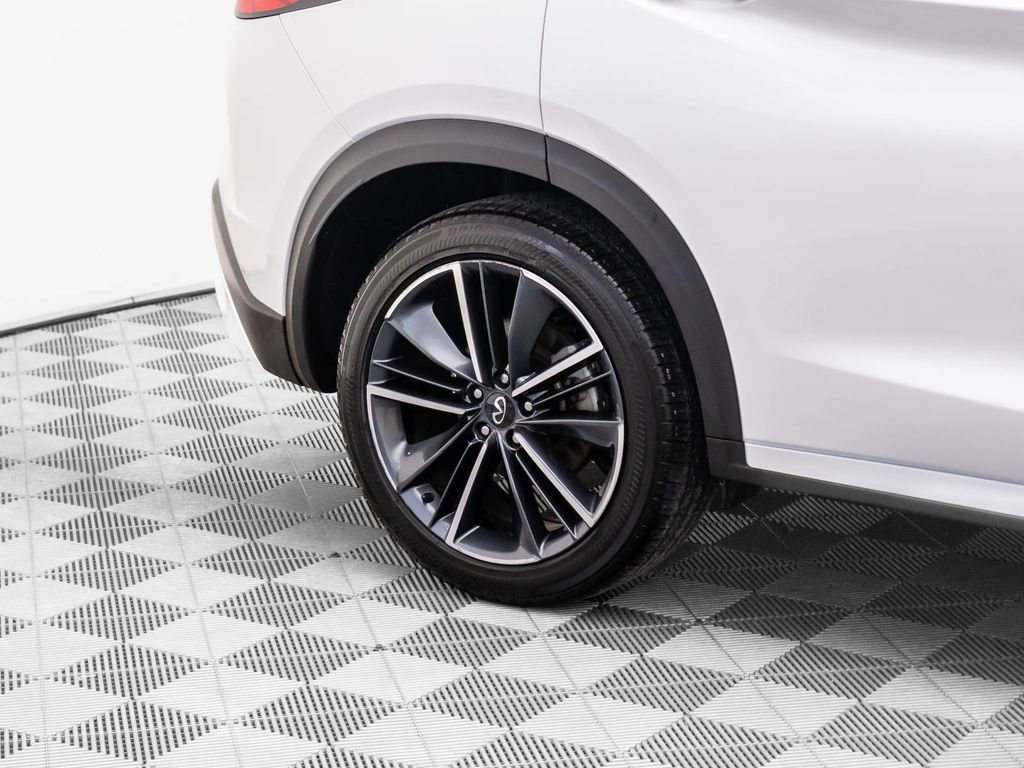 Used 2024 INFINITI QX55 Luxe image 34