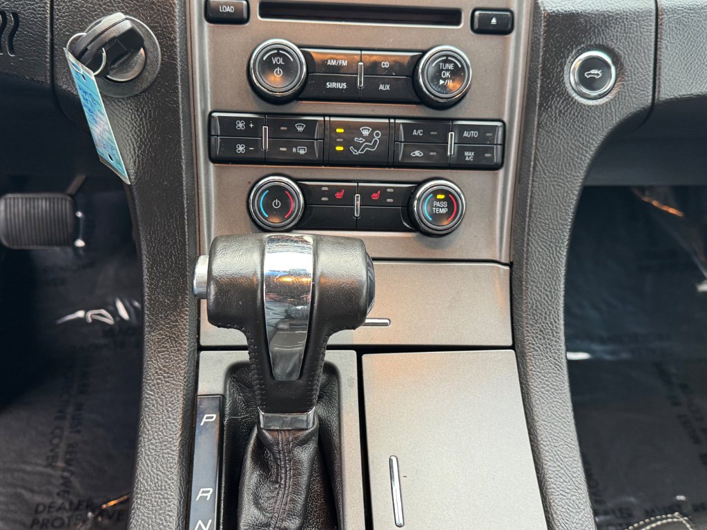 Used 2011 Ford Taurus SEL w/ 201A Rapid Spec Order Code image 26