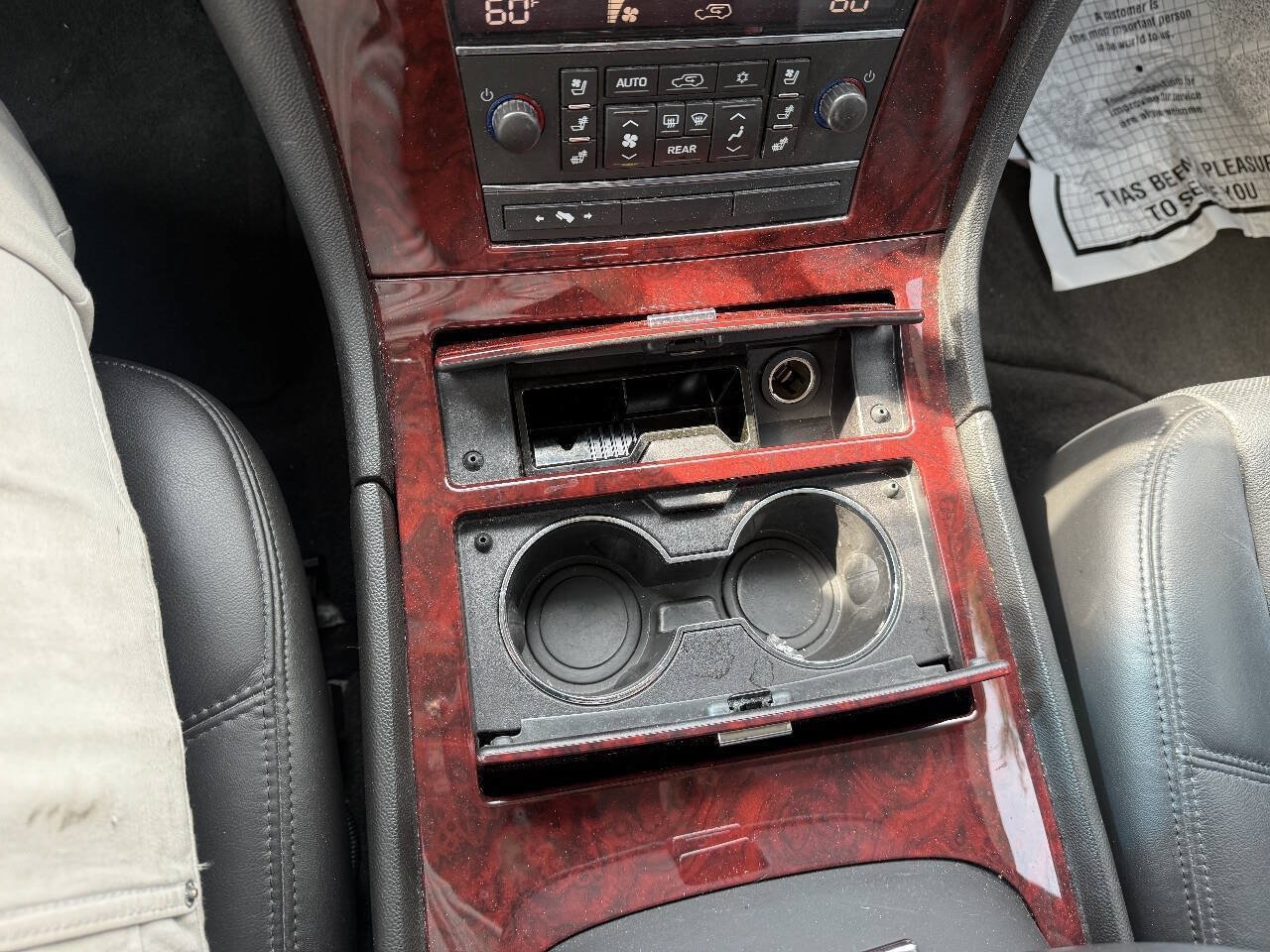 Used 2010 Cadillac Escalade 2WD image 15