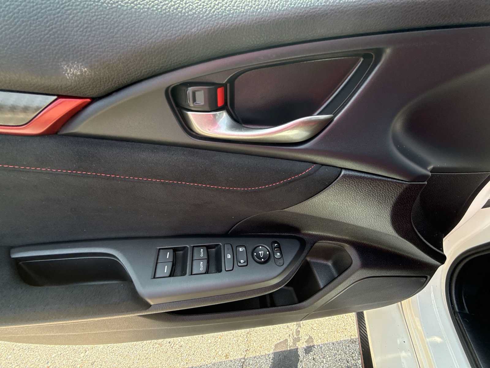 Used 2019 Honda Civic Type R image 21