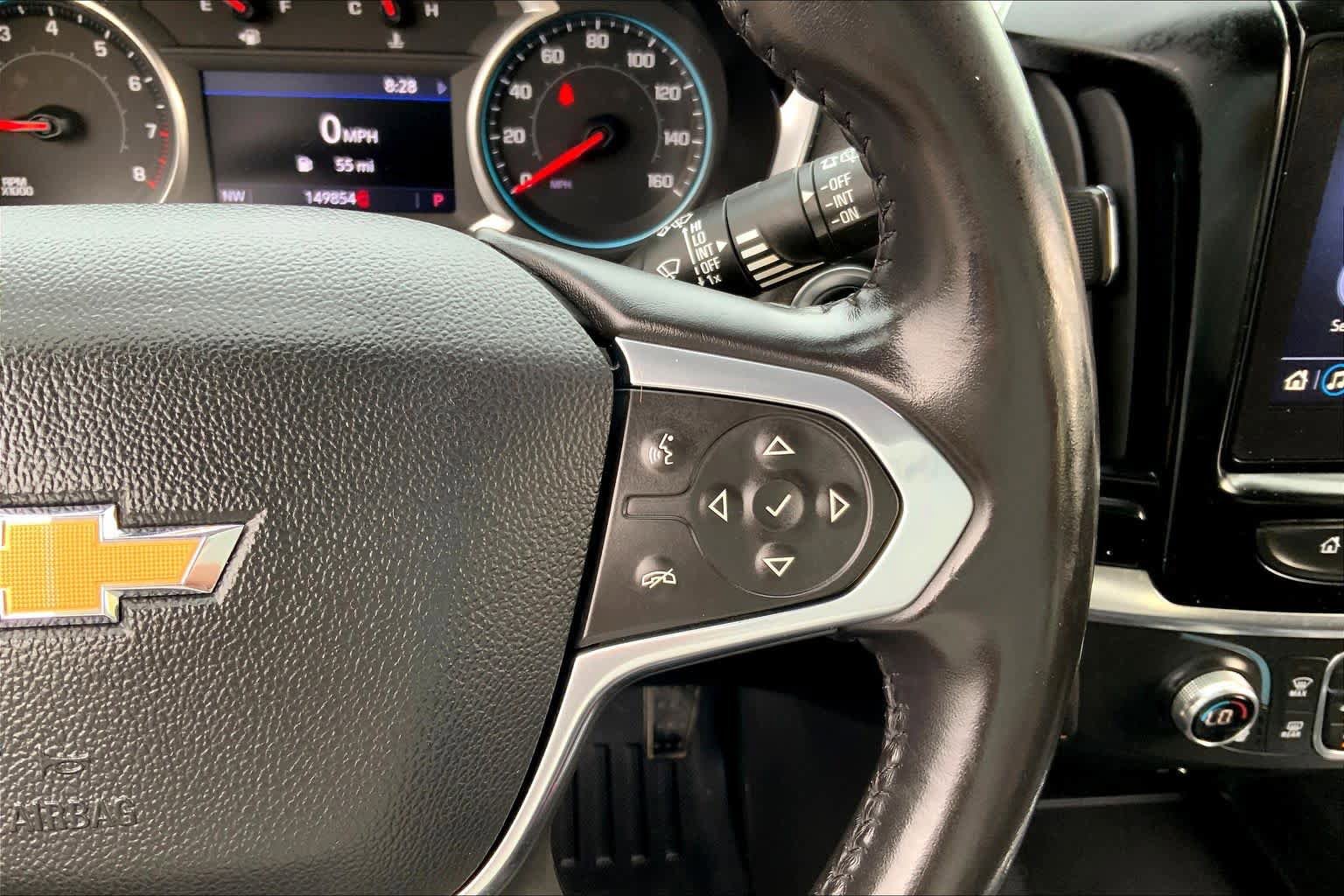 Used 2020 Chevrolet Traverse LT image 21