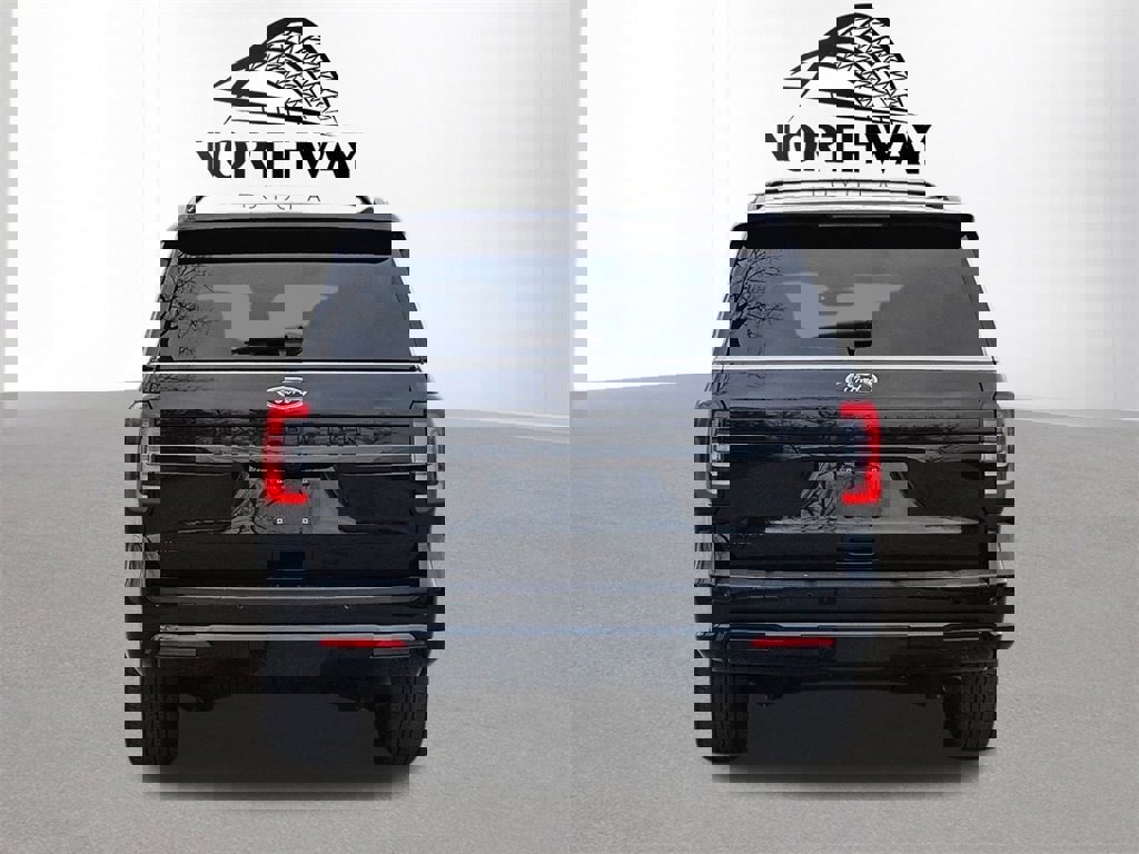 Used 2024 Ford Expedition Limited image 5