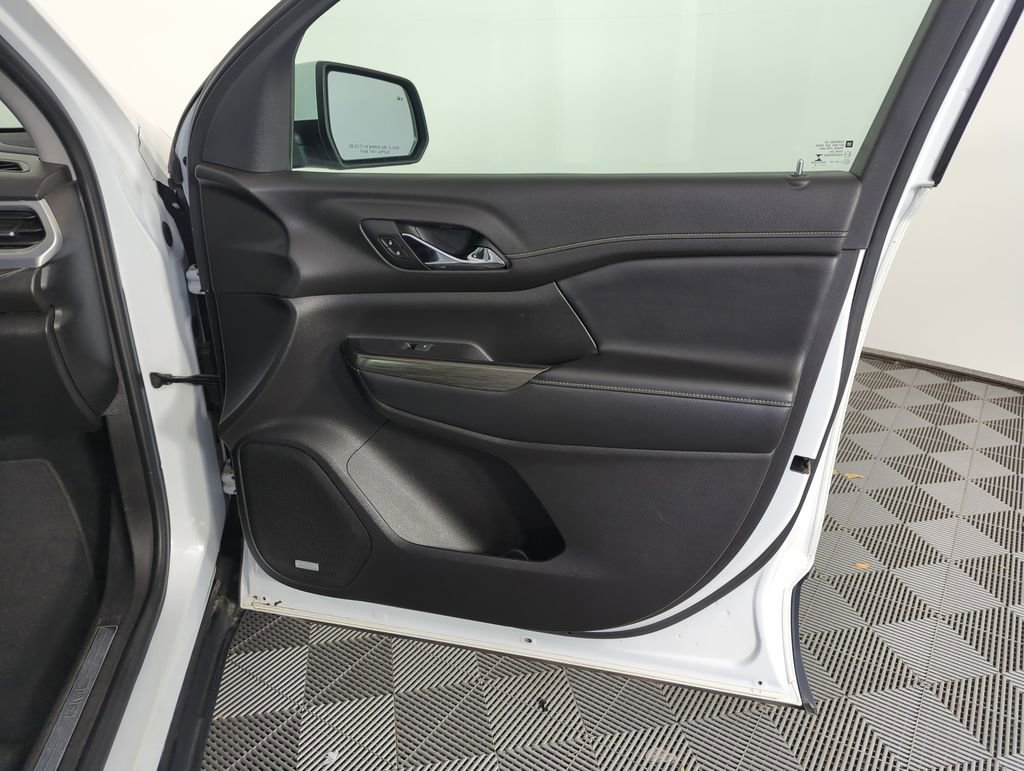 Used 2019 GMC Acadia SLT image 35