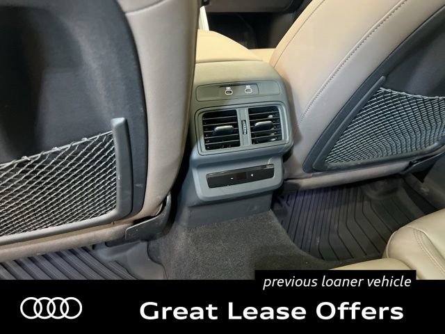 Used 2025 Audi Q5 Premium Plus w/ Premium Plus AWD/4WD image 15