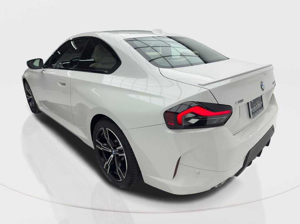 Used 2025 BMW 230i xDrive Coupe image 12
