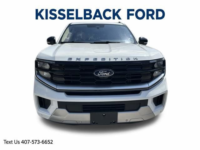 Certified 2025 Ford Expedition Max Platinum w/ Driver's Package AWD/4WD image 9