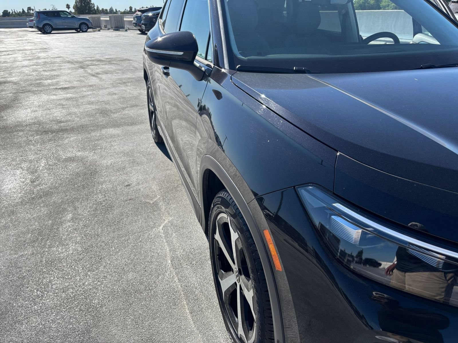 Used 2026 Volkswagen Tiguan SE FWD image 16