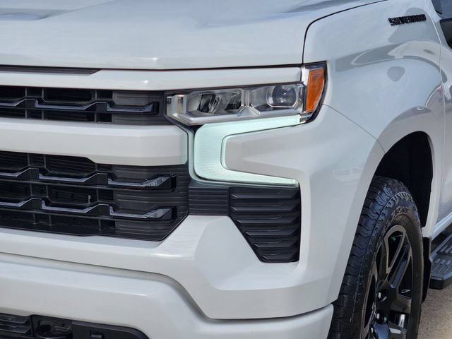 Used 2025 Chevrolet Silverado 1500 RST w/ LPO, Dark Essentials Package AWD/4WD image 16