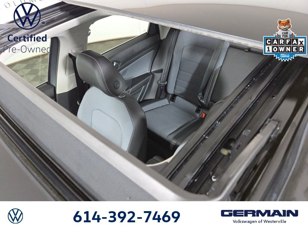 Certified 2025 Volkswagen Jetta SE w/ Sunroof Package image 35