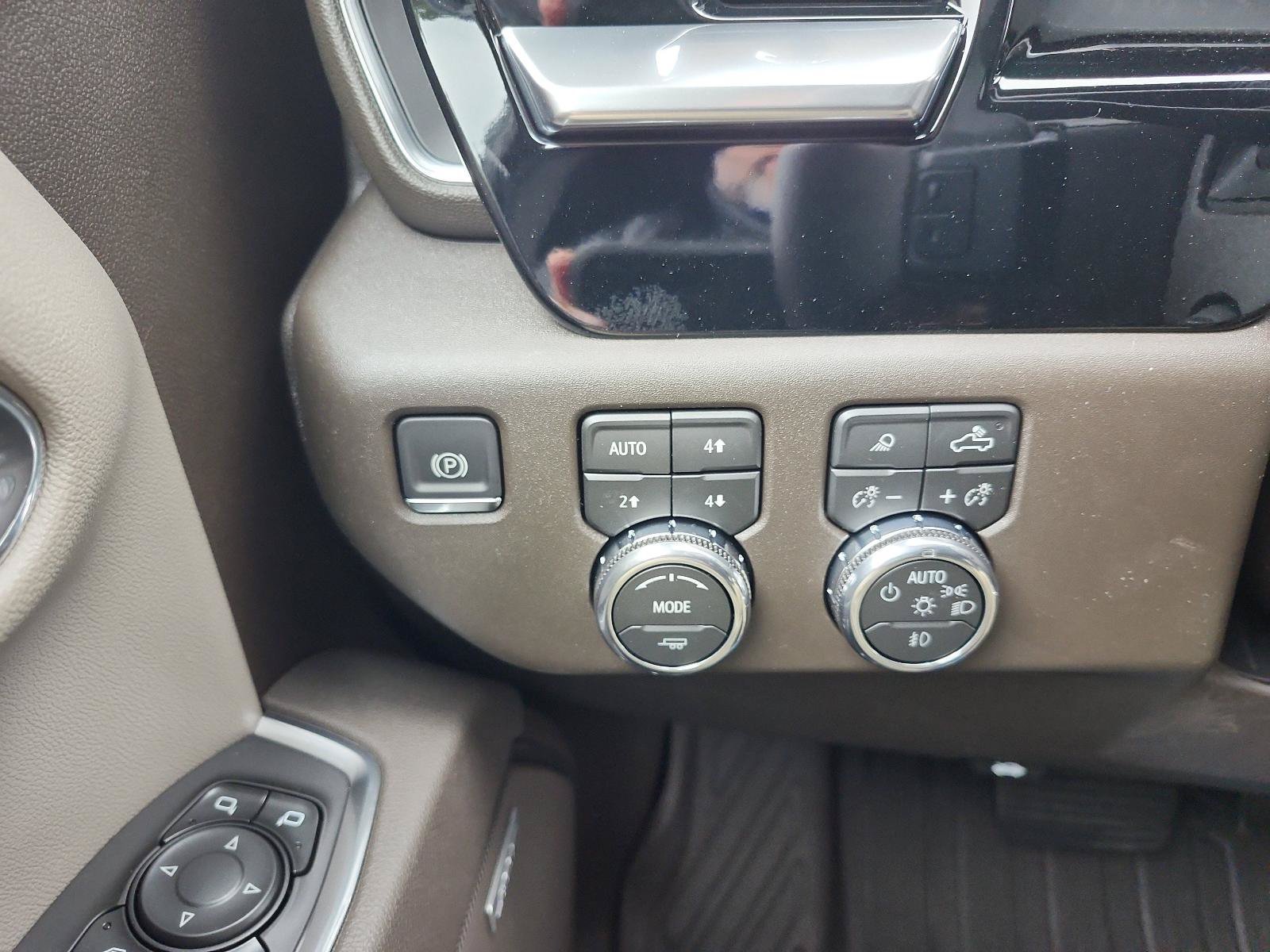 New 2026 GMC Sierra 1500 SLT w/ SLT Premium Plus Package AWD/4WD image 22