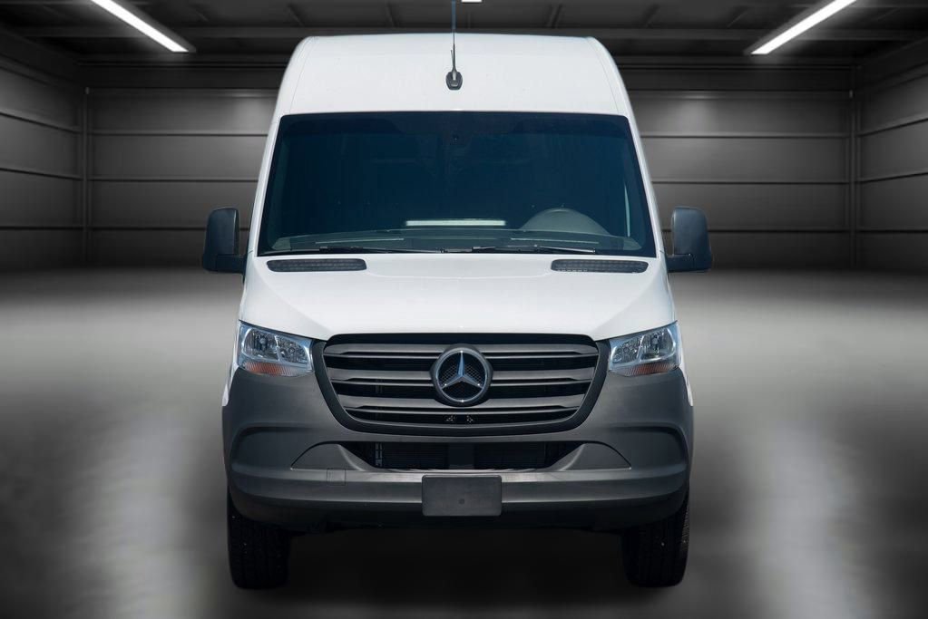 Used 2024 Mercedes-Benz Sprinter 144 Cargo video 3