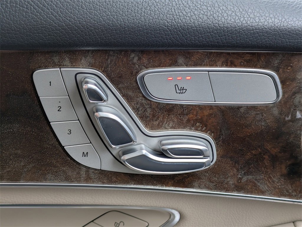 Used 2018 Mercedes-Benz GLC 300 image 28