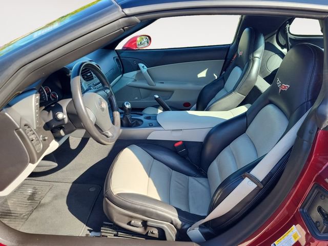 Used 2007 Chevrolet Corvette Coupe w/ Preferred Equipment Group image 12