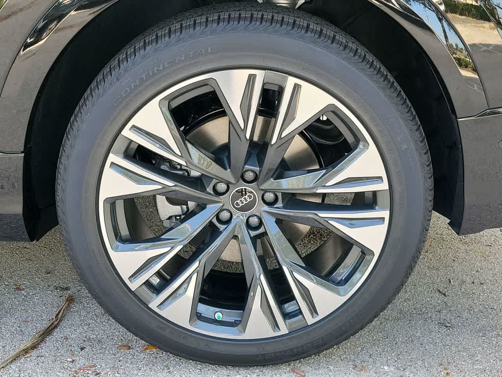 New 2027 Audi Q8 Premium Plus AWD/4WD image 16
