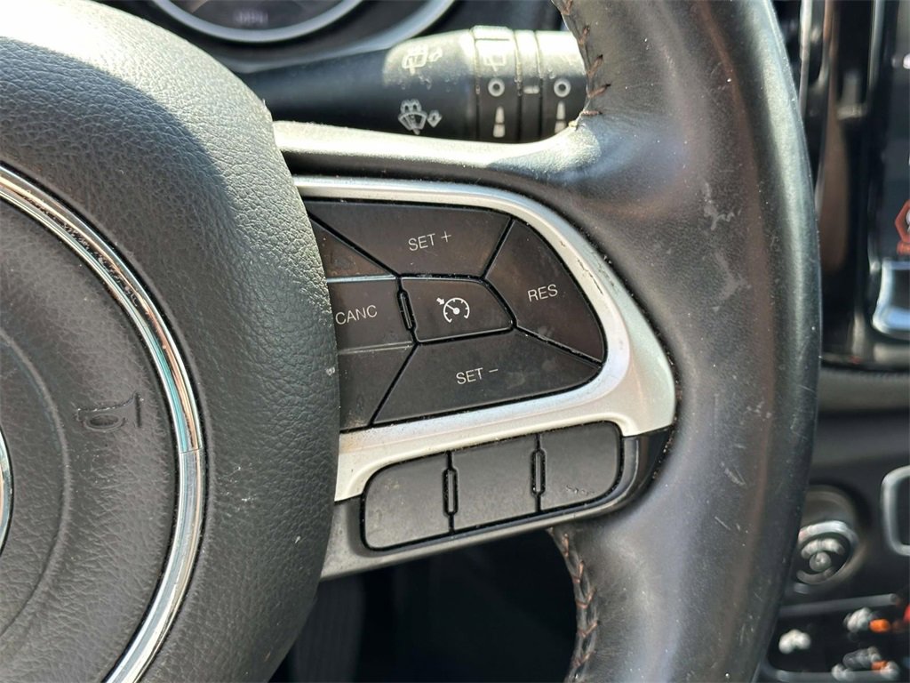 Used 2019 Jeep Compass Limited image 24