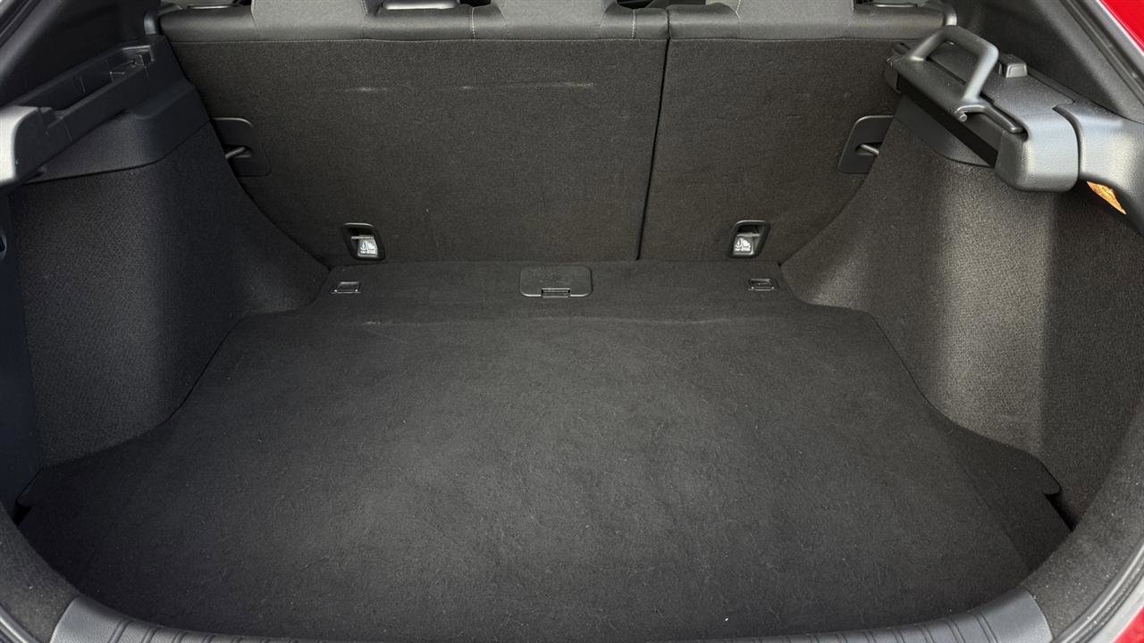 Used 2018 Honda Civic Sport image 19