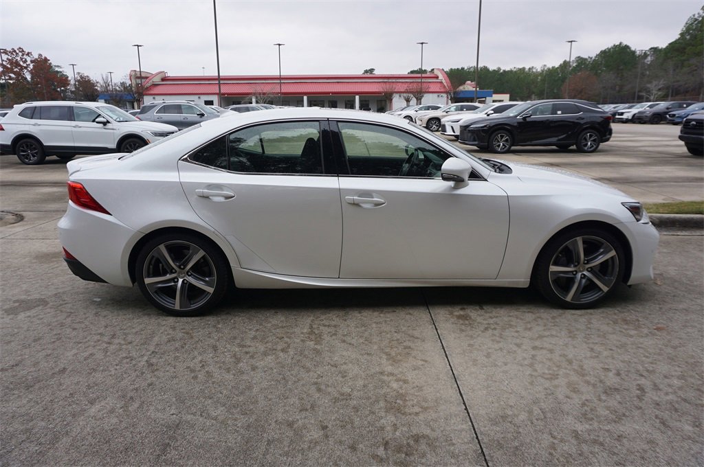 Used 2020 Lexus IS 300 AWD w/ Premium Package image 26