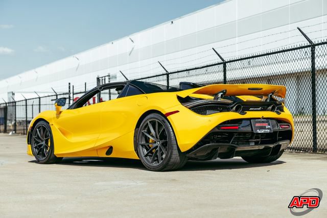 Used 2020 McLaren 720S Performance RWD image 10