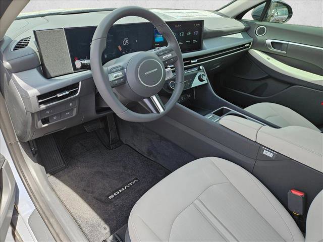 New 2026 Hyundai Sonata SEL FWD image 3