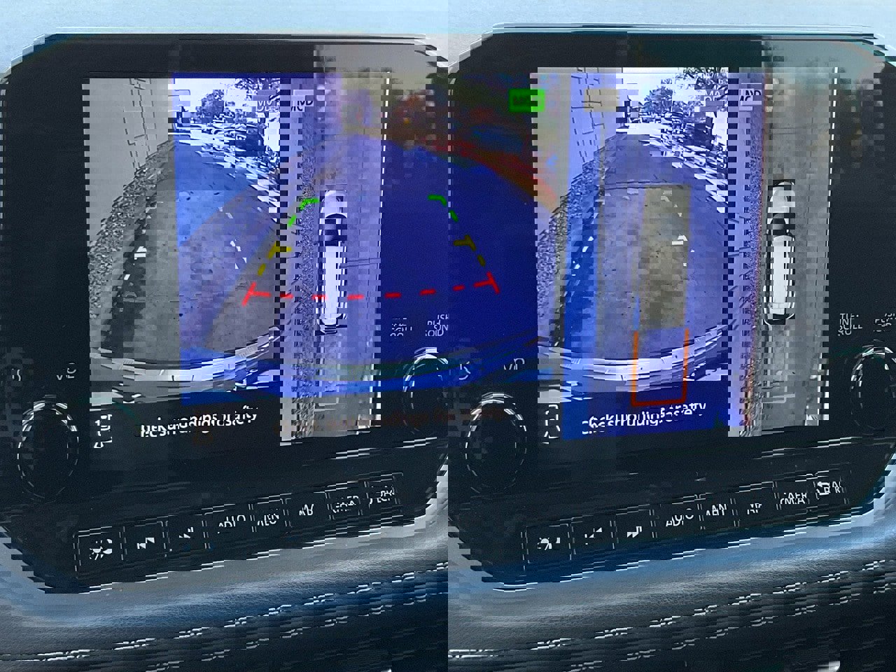 Used 2022 Nissan Rogue SL w/ SL Premium Package image 33