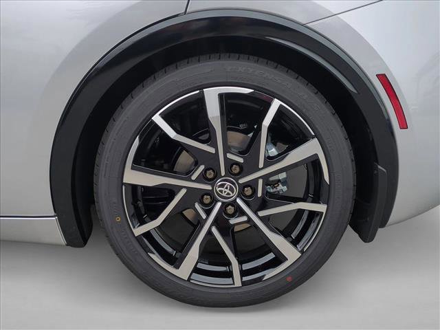 New 2026 Toyota Prius Plug-In Hybrid image 10