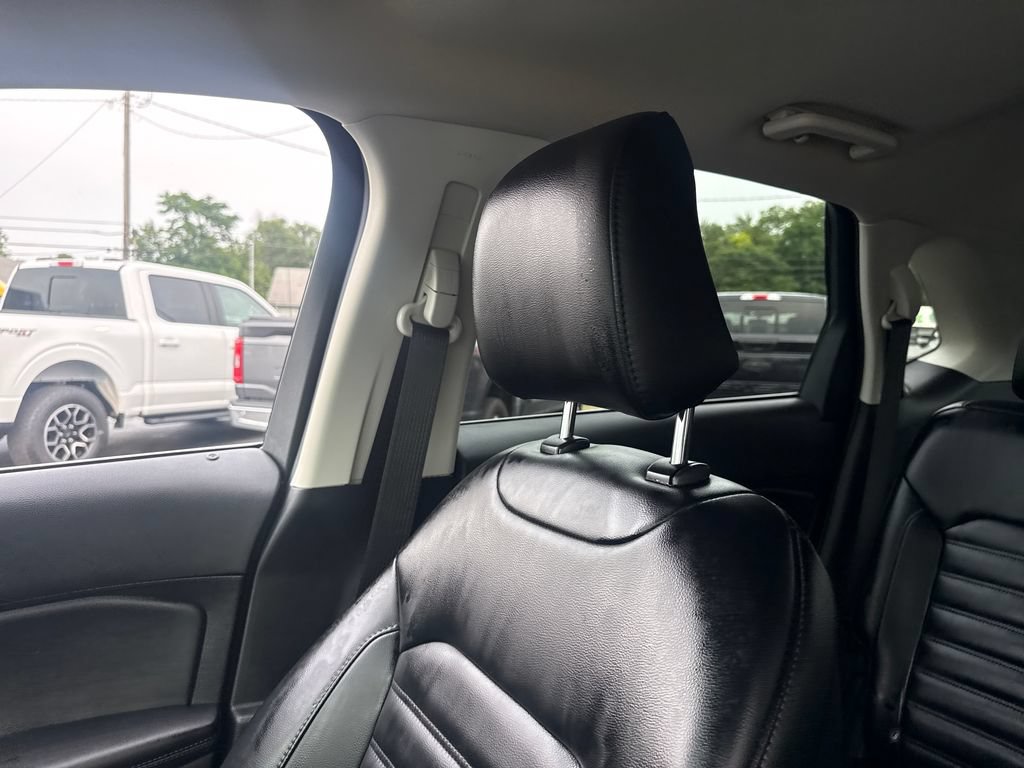 Used 2024 Ford Edge SEL w/ Convenience Package AWD/4WD image 40