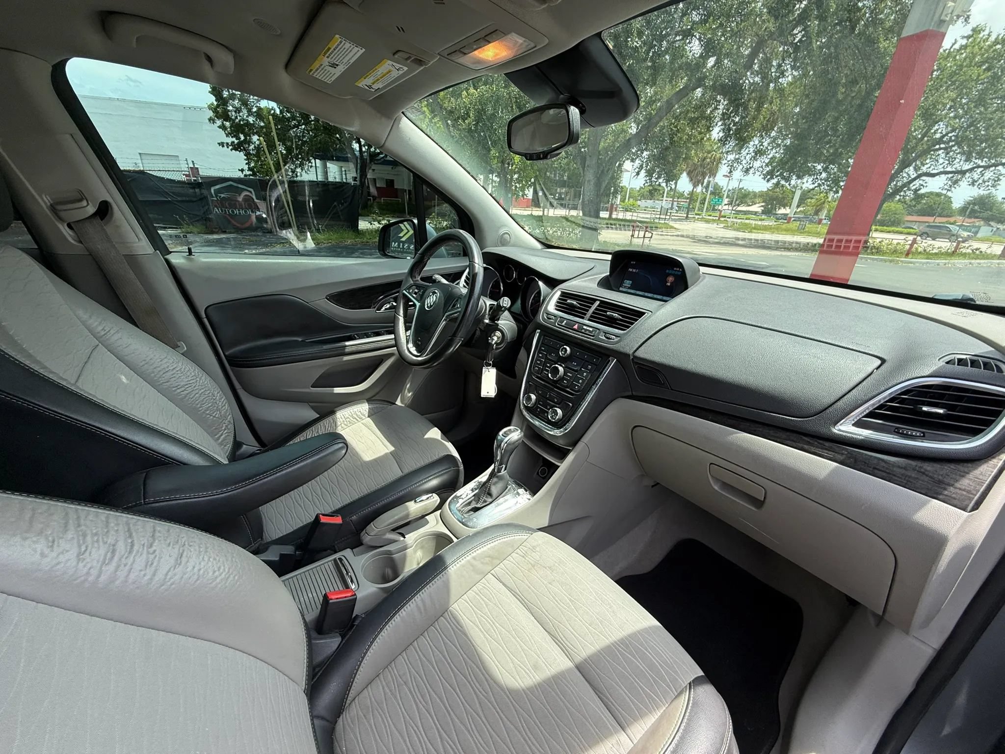 Used 2015 Buick Encore FWD image 26