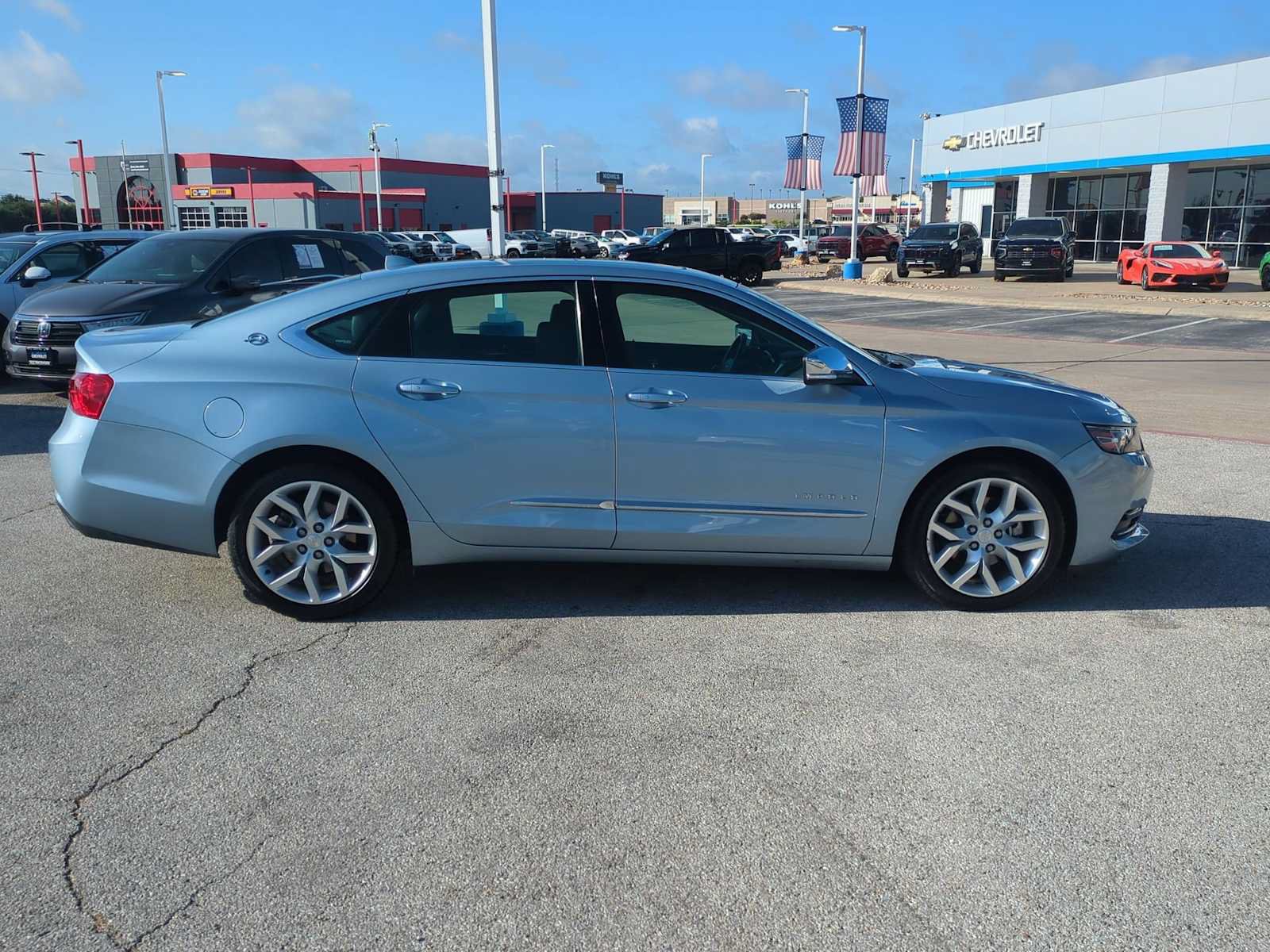 Used 2014 Chevrolet Impala LTZ FWD image 9