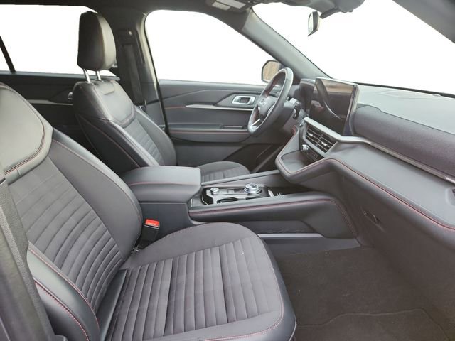 Certified 2025 Ford Explorer ST-Line image 17