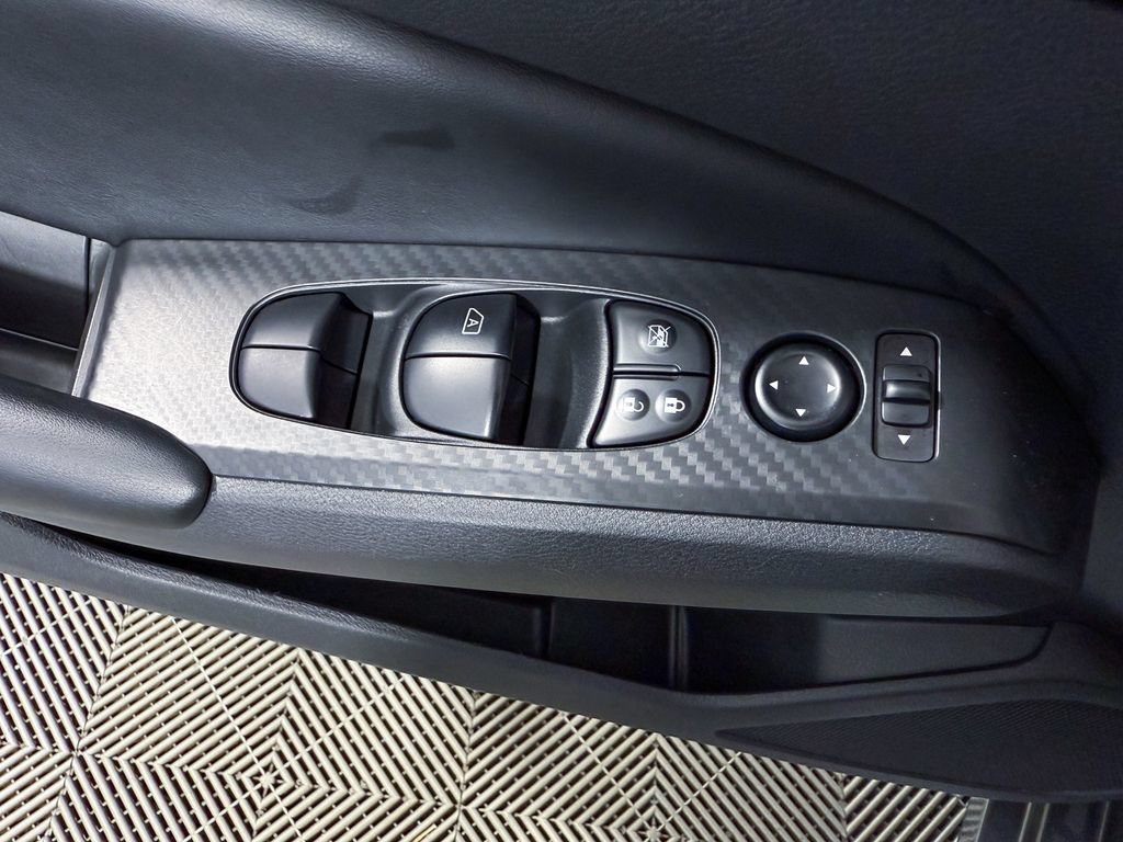 Certified 2025 Nissan Altima 2.5 S FWD image 34