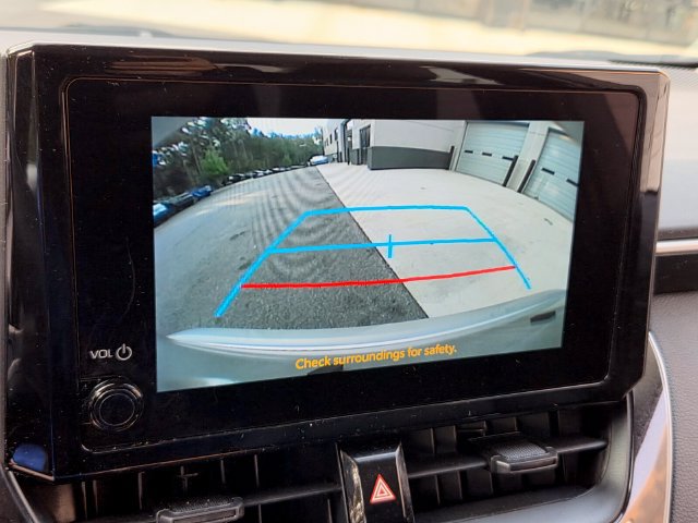 Used 2026 Toyota Corolla LE FWD image 21