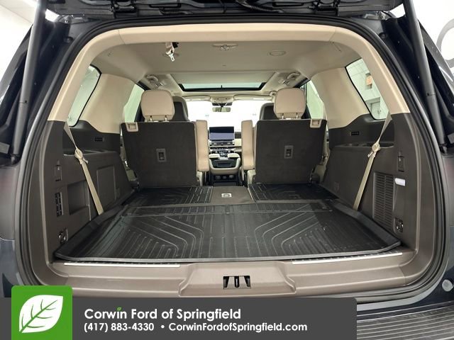 Used 2024 Lincoln Navigator Reserve image 25