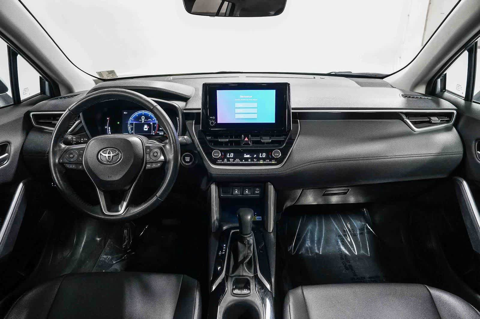 Certified 2023 Toyota Corolla Cross XLE w/ Convenience Package AWD/4WD image 13