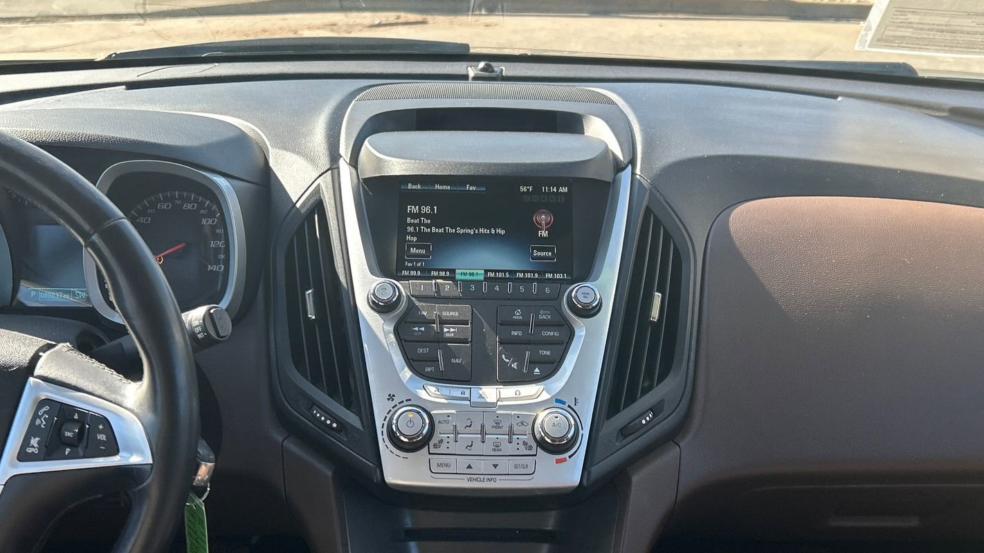 Used 2015 Chevrolet Equinox LT w/ Power Convenience Package FWD image 17