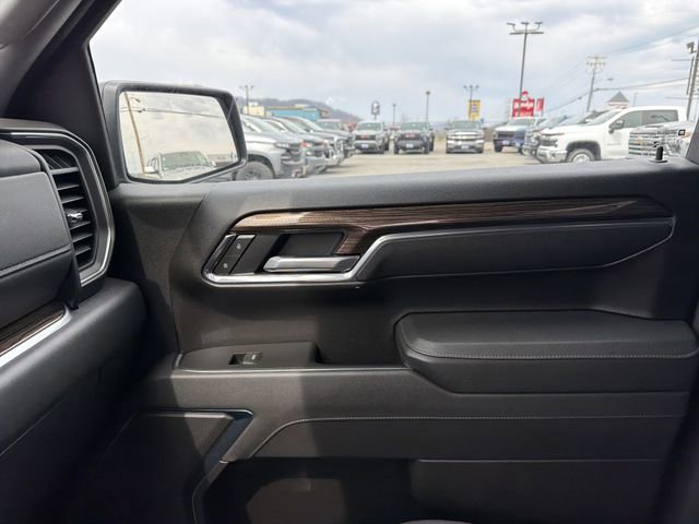 Used 2025 Chevrolet Silverado 1500 RST AWD/4WD image 26