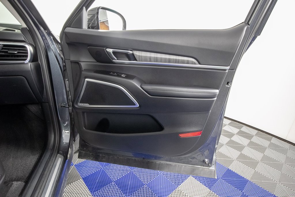 Used 2024 Kia Telluride SX image 17