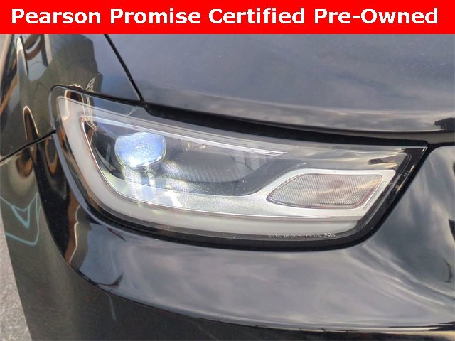 Used 2024 Chrysler Pacifica Touring-L image 10