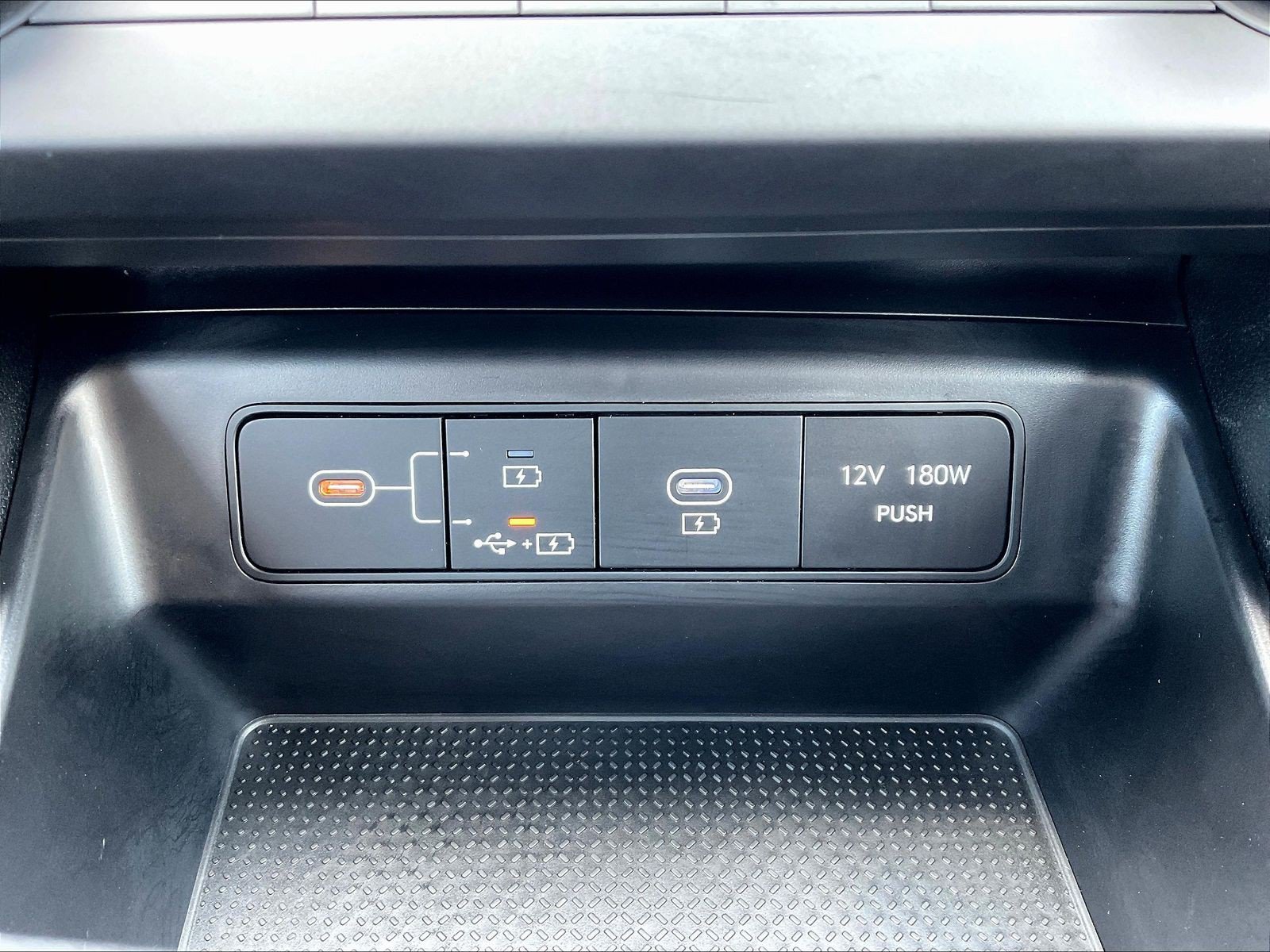Certified 2025 Hyundai Tucson SE FWD image 16