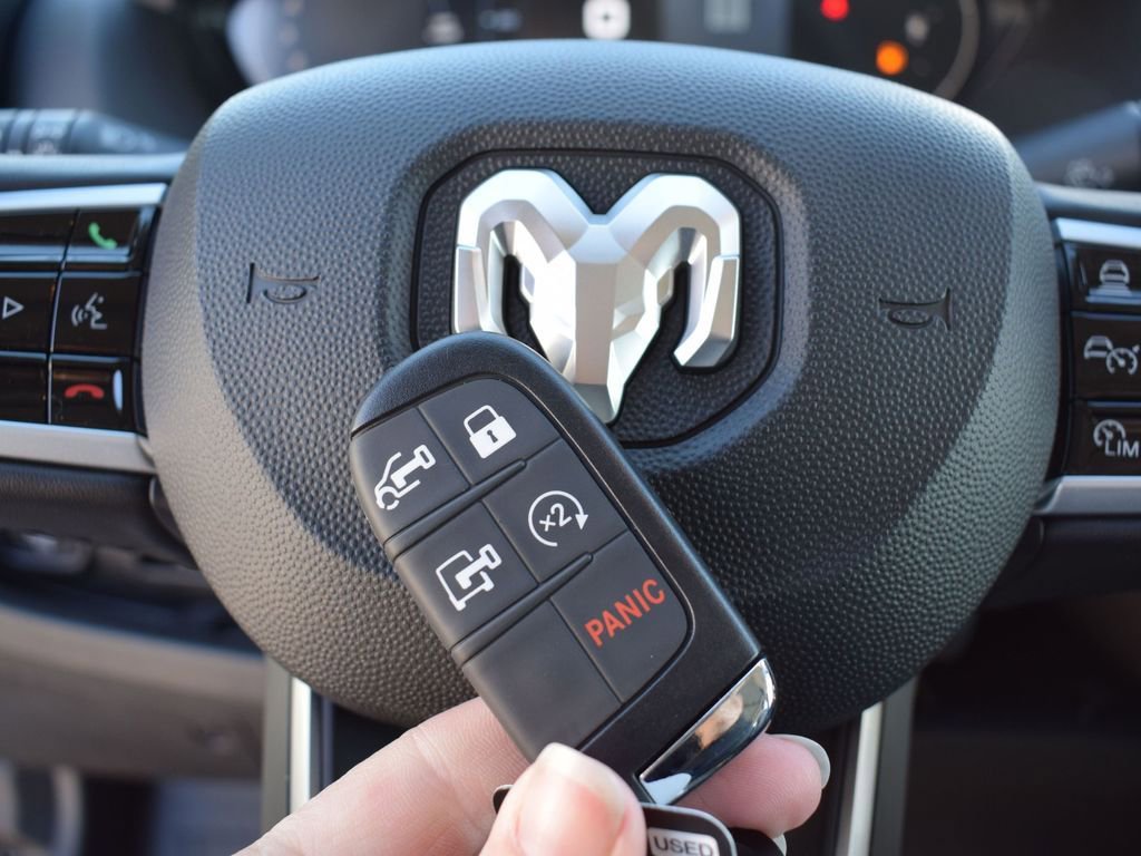 New 2024 RAM ProMaster 2500 w/ Advanced Safety Group image 31