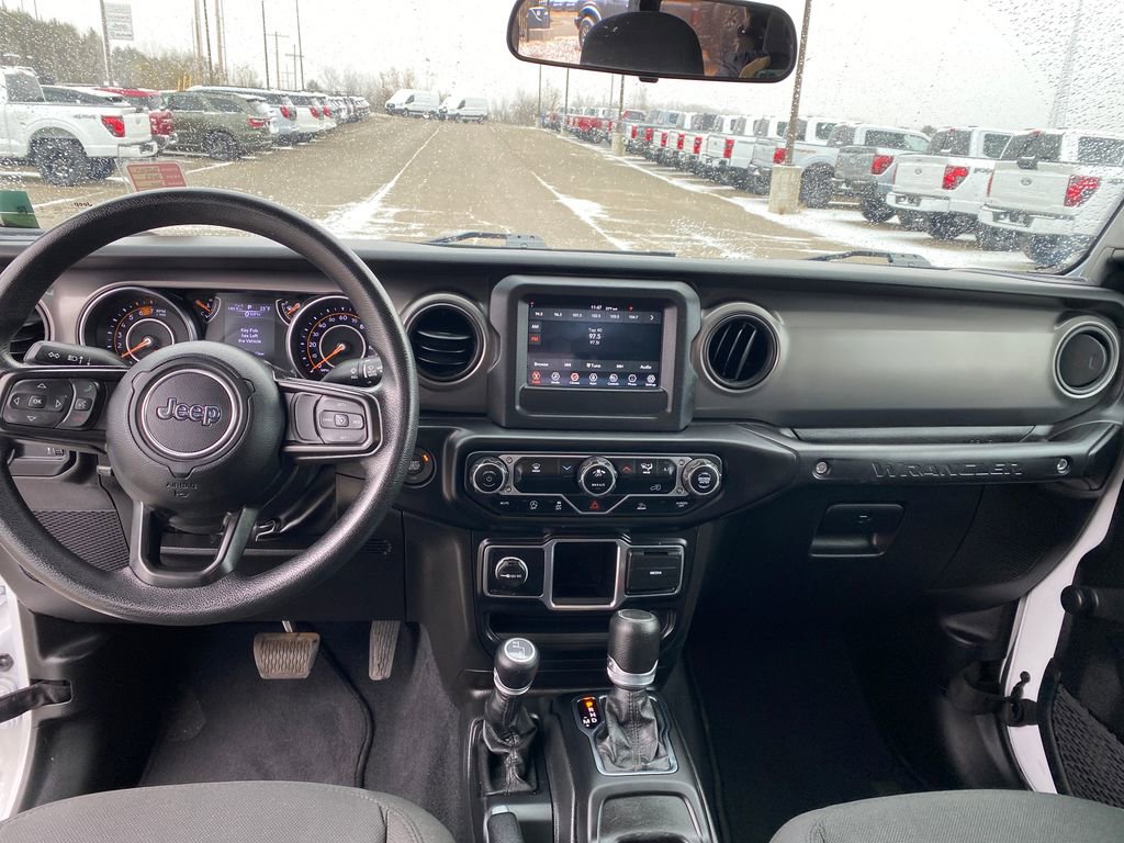Used 2023 Jeep Wrangler Sport image 13